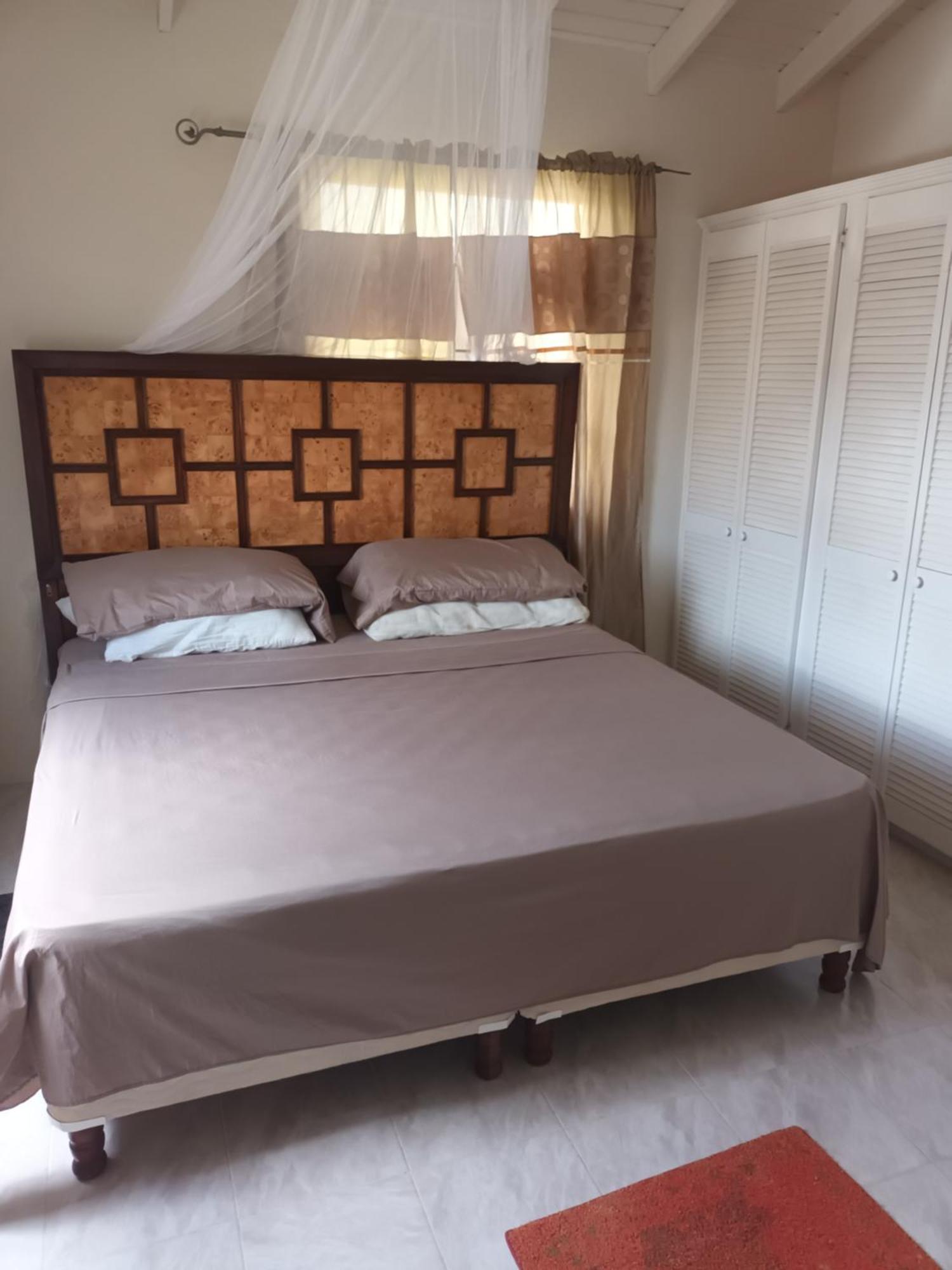 Hotel Super Breezy Cozynook ! Bridgetown Exteriér fotografie